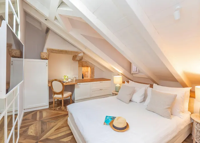 St. Joseph's Pensión