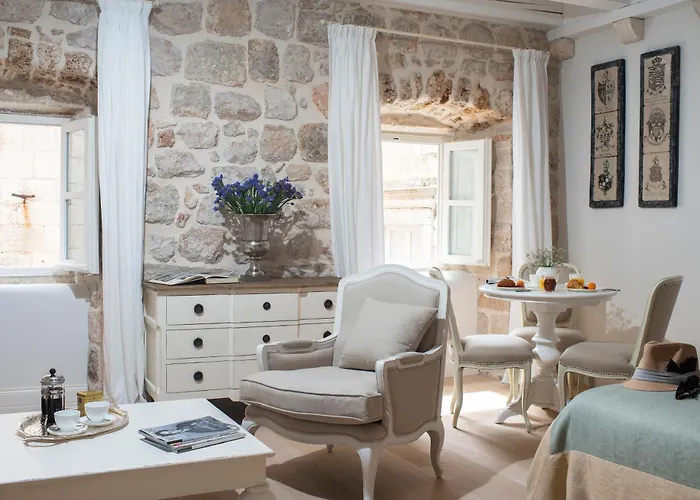 St. Joseph's Pensión